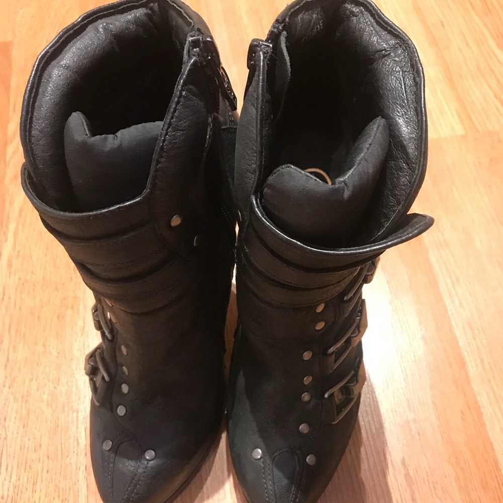 Ash Booties